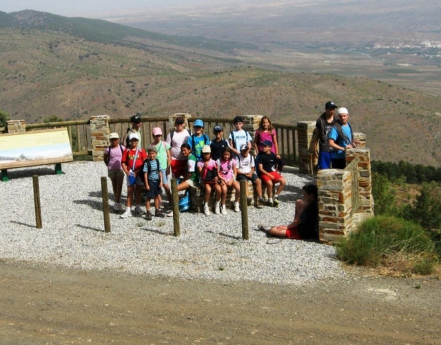 Detenidos en el mirador